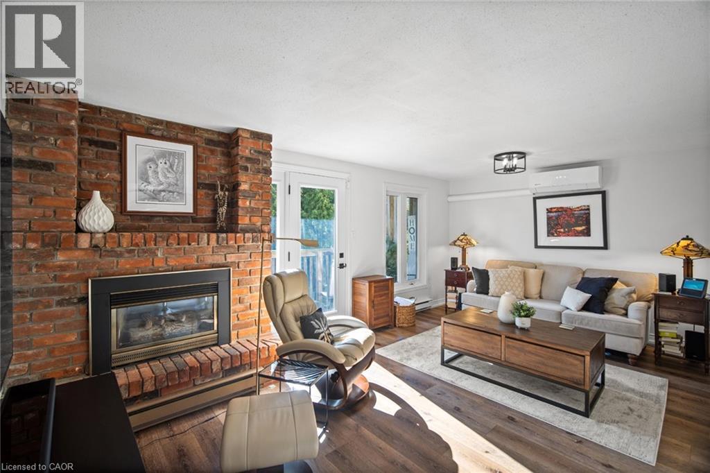 2058 Brant Street Unit# 3, Burlington, Ontario  L7P 3A6 - Photo 11 - 40775282