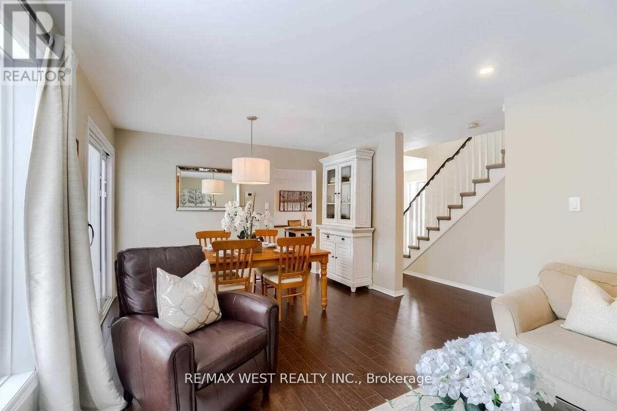 Main - 84 Mullis Crescent, Brampton, Ontario  L6Y 4S9 - Photo 11 - W12438890