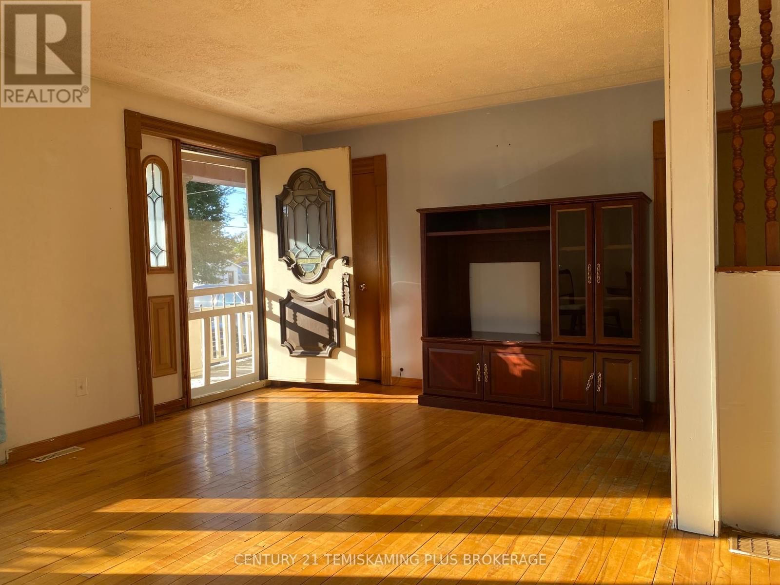 209 Katherine Street, Temiskaming Shores, Ontario  P0J 1P0 - Photo 14 - T12285396