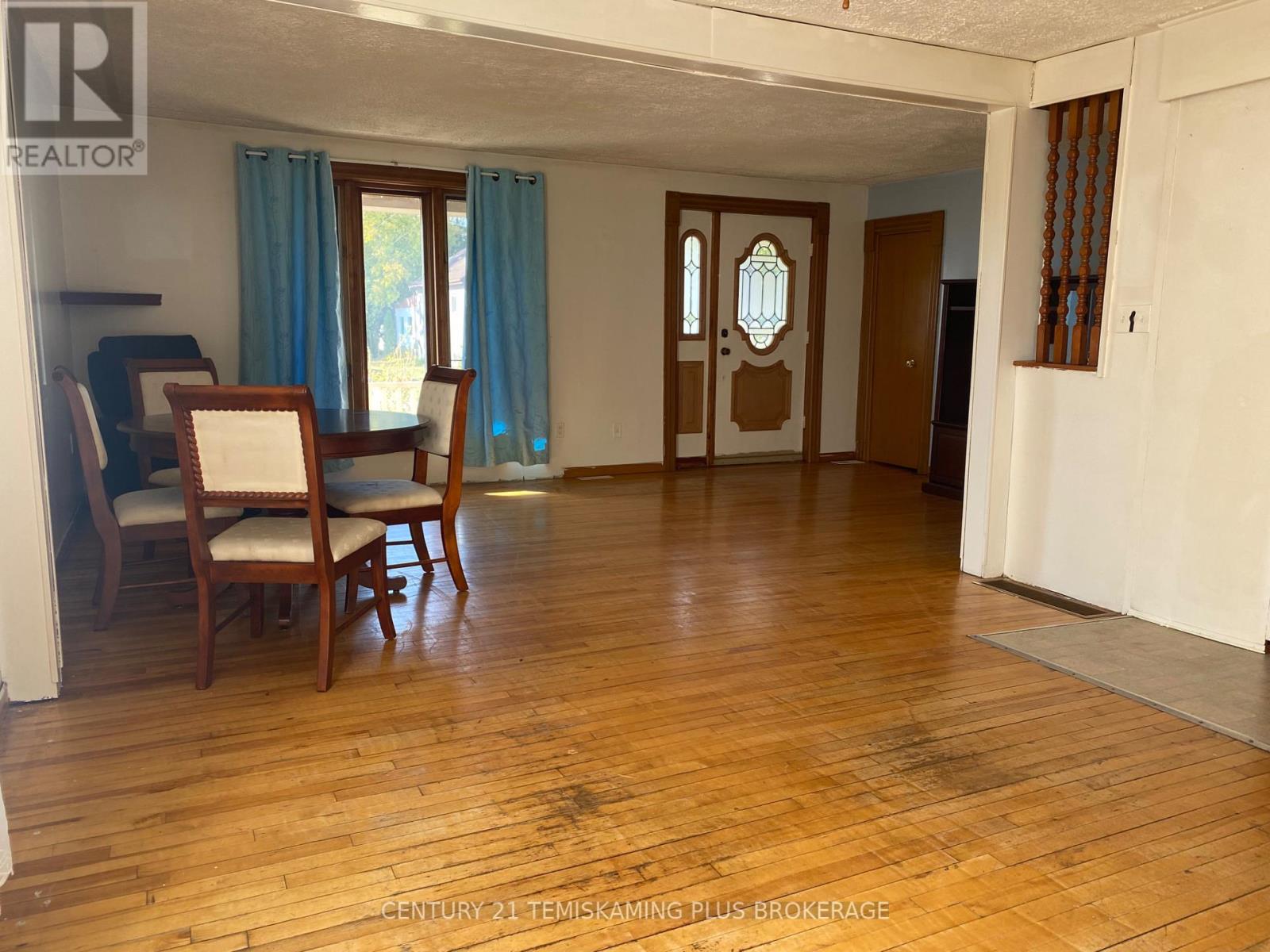 209 Katherine Street, Temiskaming Shores, Ontario  P0J 1P0 - Photo 11 - T12285396