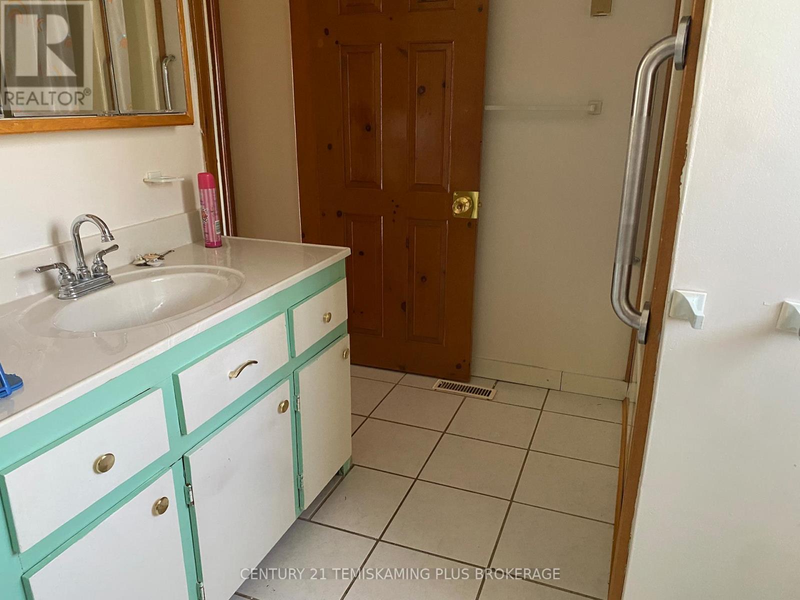 209 Katherine Street, Temiskaming Shores, Ontario  P0J 1P0 - Photo 19 - T12285396