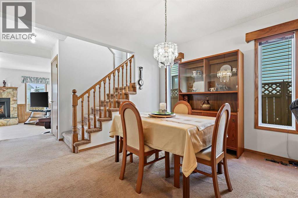 39 Millside Road Sw, Calgary, Alberta  T2Y 2P9 - Photo 7 - A2259689