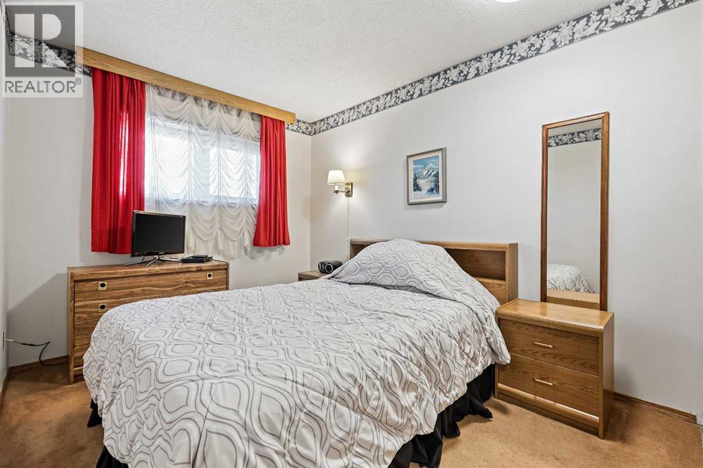 39 Millside Road Sw, Calgary, Alberta  T2Y 2P9 - Photo 24 - A2259689