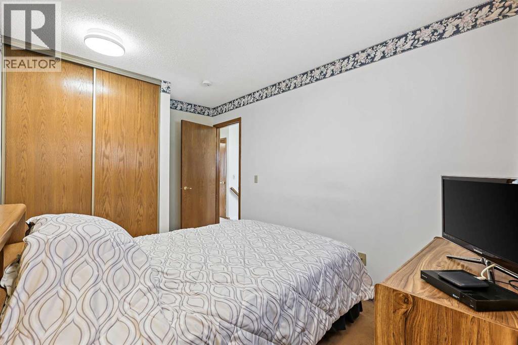 39 Millside Road Sw, Calgary, Alberta  T2Y 2P9 - Photo 25 - A2259689