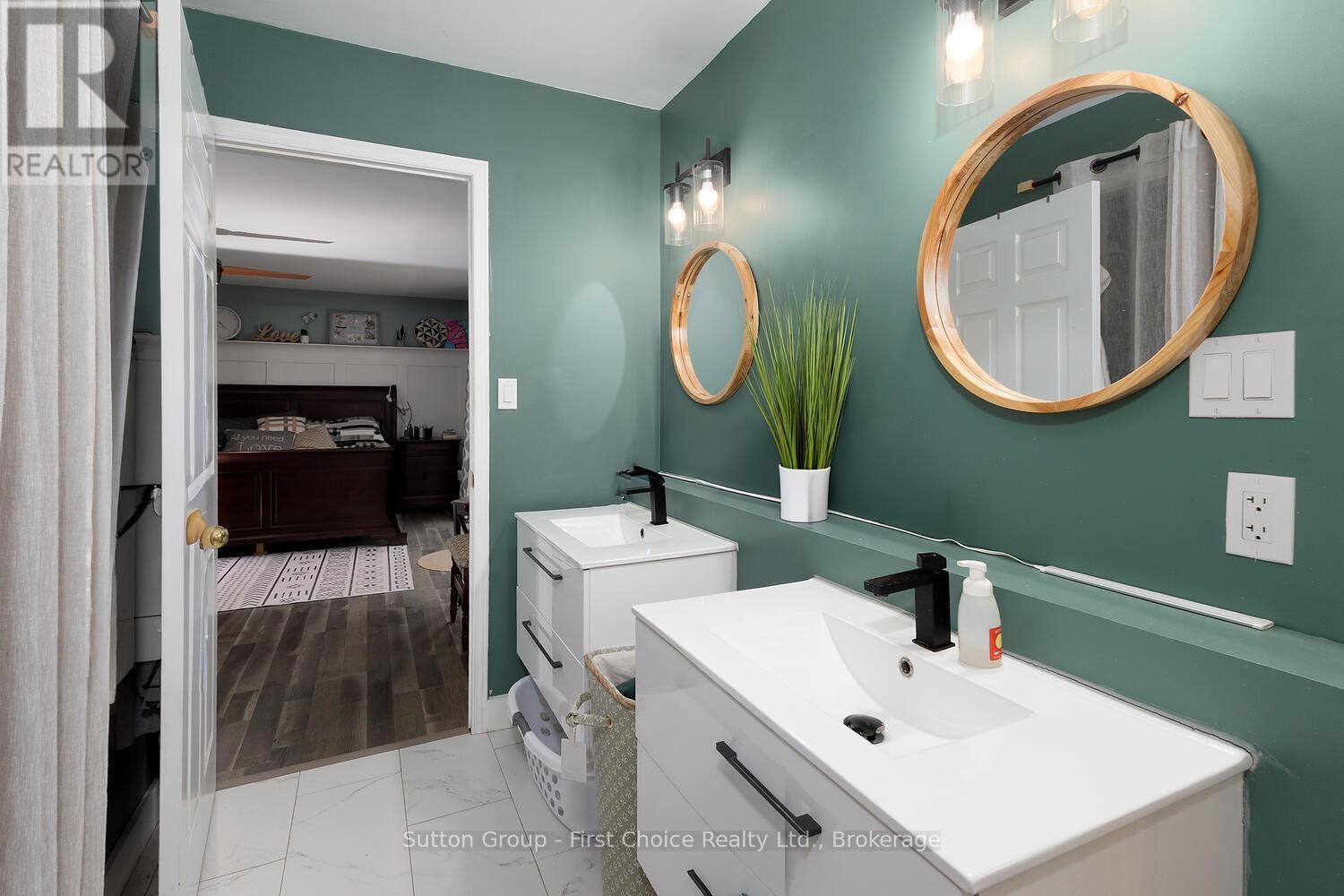 177 Toronto Street, West Perth, Ontario  N0K 1N0 - Photo 22 - X12438934