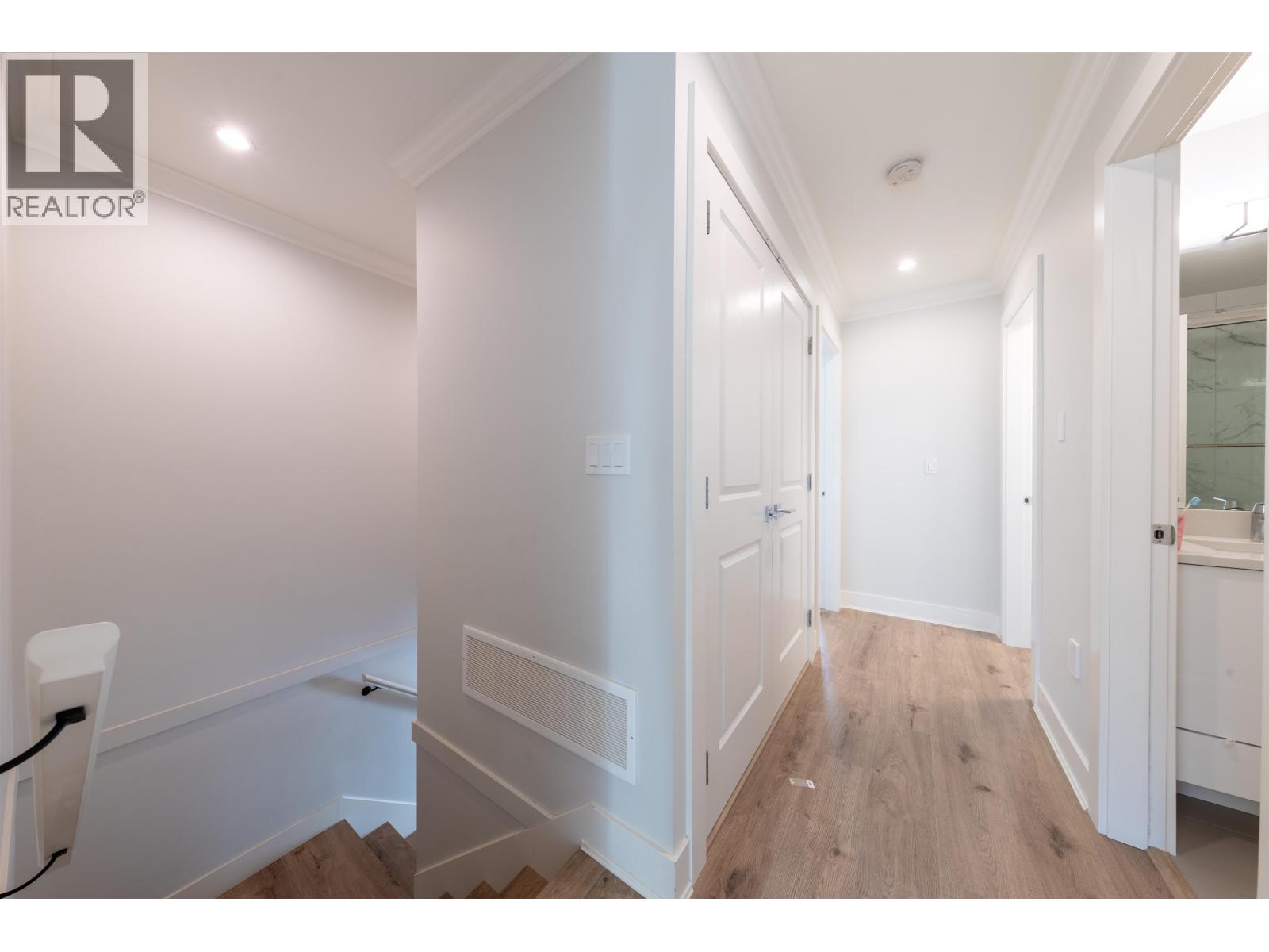 9 9211 Mckim Way, Richmond, British Columbia  V6X 0T1 - Photo 4 - R3053883