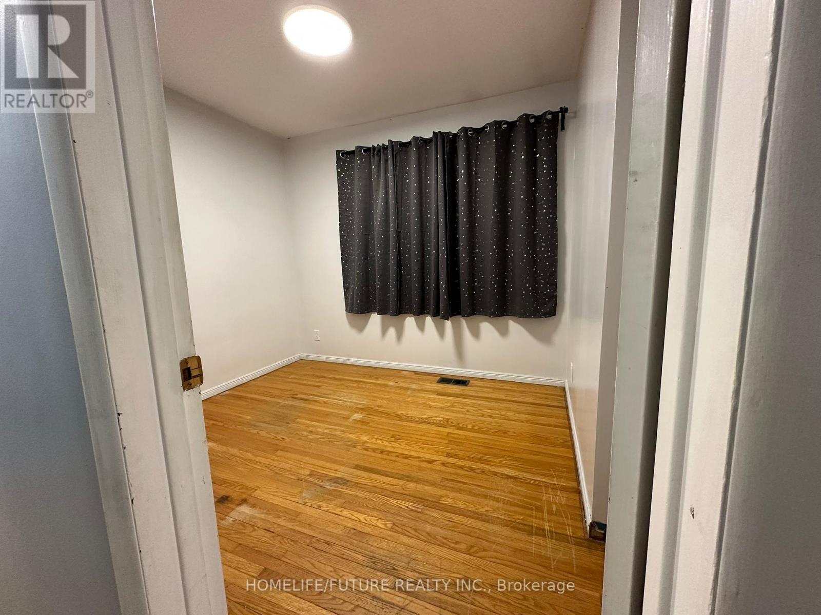 80 Poplar Street, Belleville, Ontario  K8P 4J4 - Photo 10 - X12438864