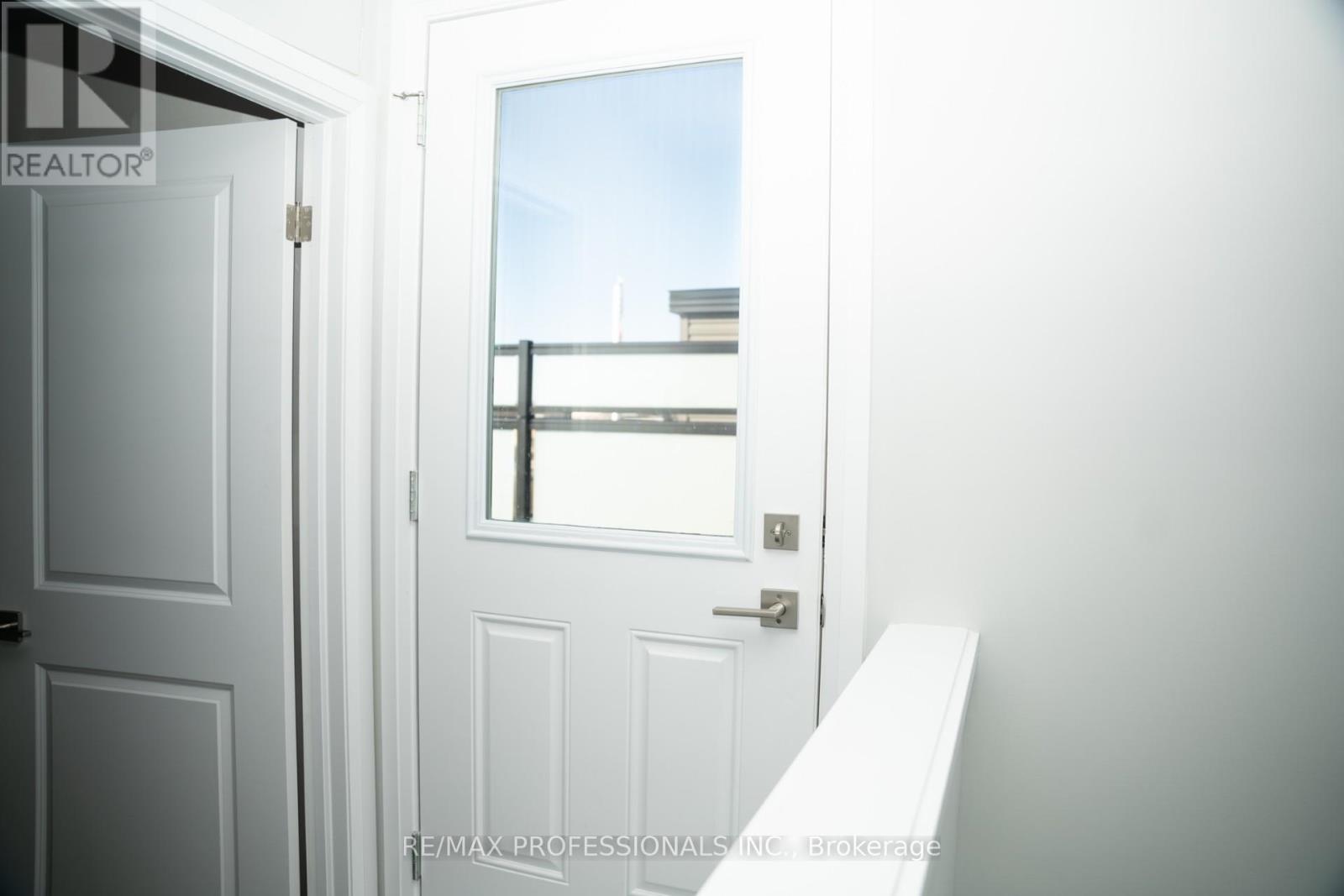 63 - 6705 Cropp Street, Niagara Falls, Ontario  L2E 5J8 - Photo 32 - X12438868