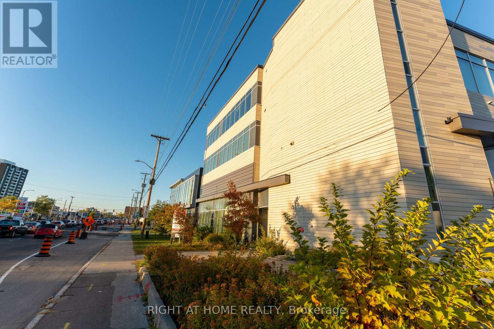 101 - 1637 Bank Street, Ottawa, Ontario  K1V 7Y9 - Photo 19 - X12438918