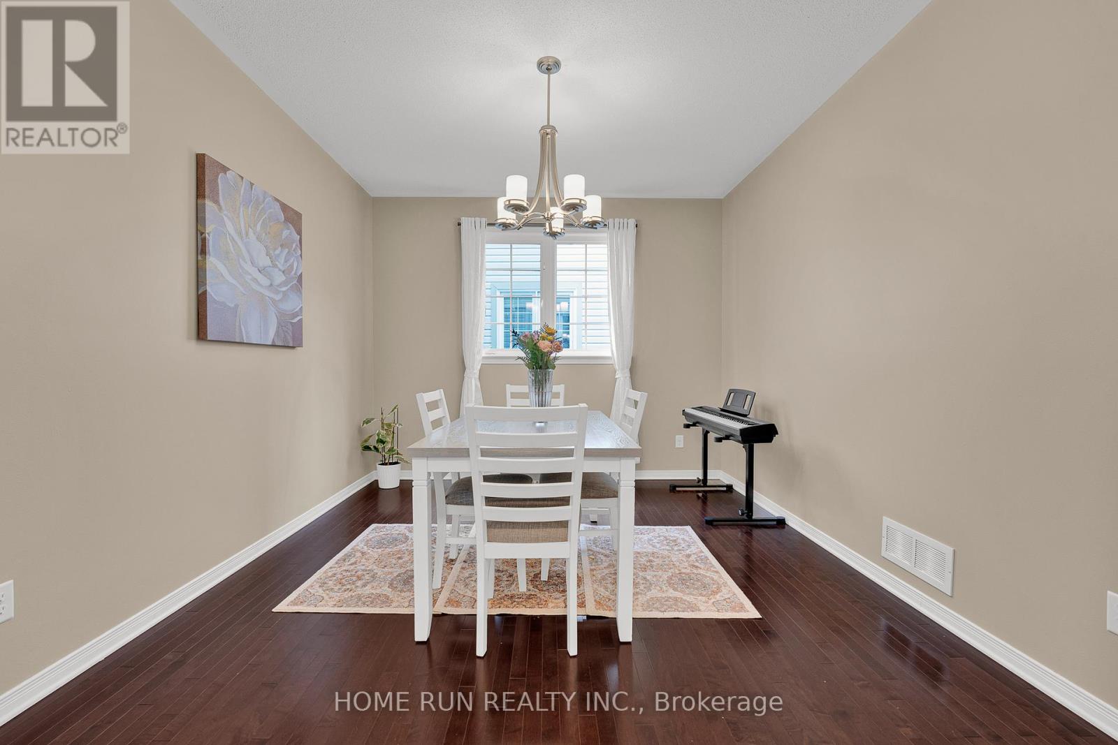 343 Eckerson Avenue, Ottawa, Ontario  K2S 0K9 - Photo 10 - X12438945