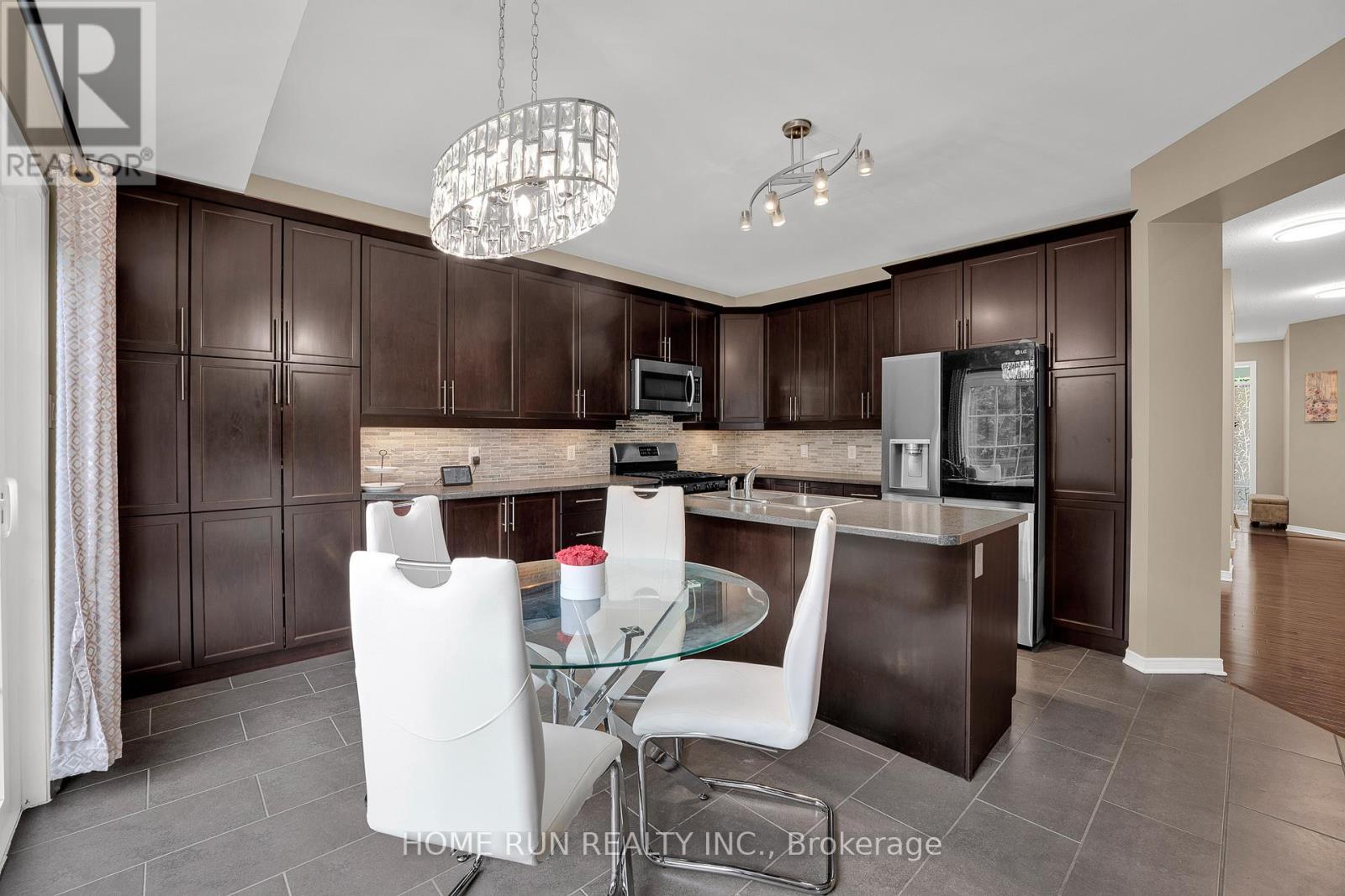 343 Eckerson Avenue, Ottawa, Ontario  K2S 0K9 - Photo 20 - X12438945