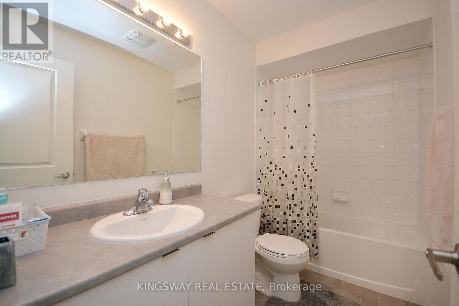 70 - 50 Edinburgh Drive, Brampton, Ontario  L6Y 1N9 - Photo 27 - W12289750