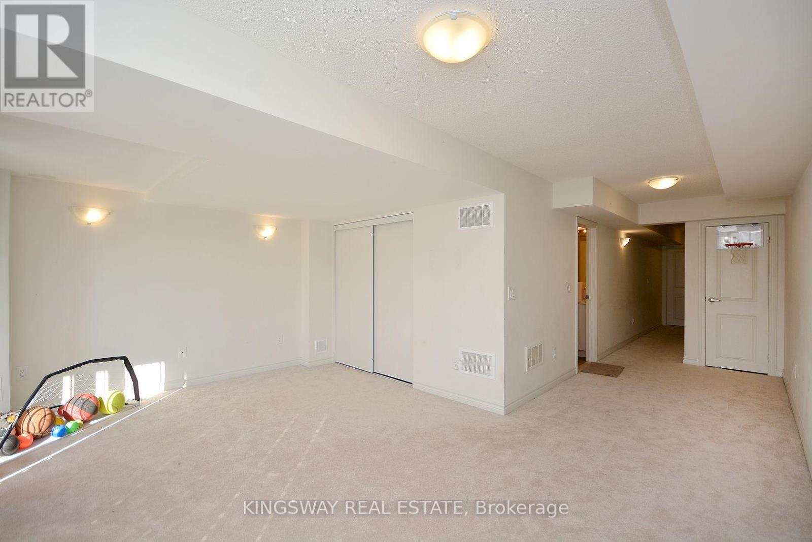 70 - 50 Edinburgh Drive, Brampton, Ontario  L6Y 1N9 - Photo 36 - W12289750