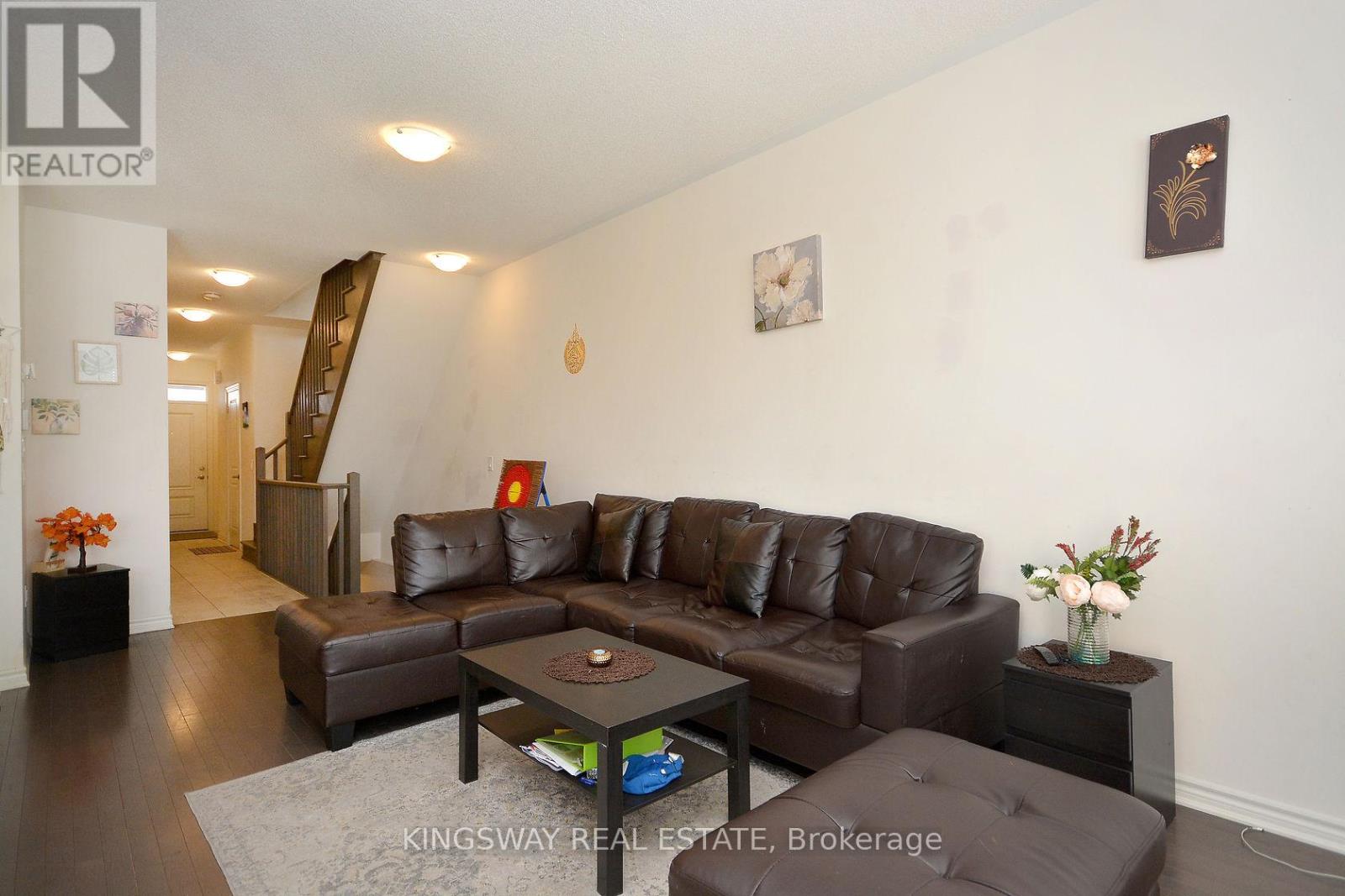70 - 50 Edinburgh Drive, Brampton, Ontario  L6Y 1N9 - Photo 7 - W12289750