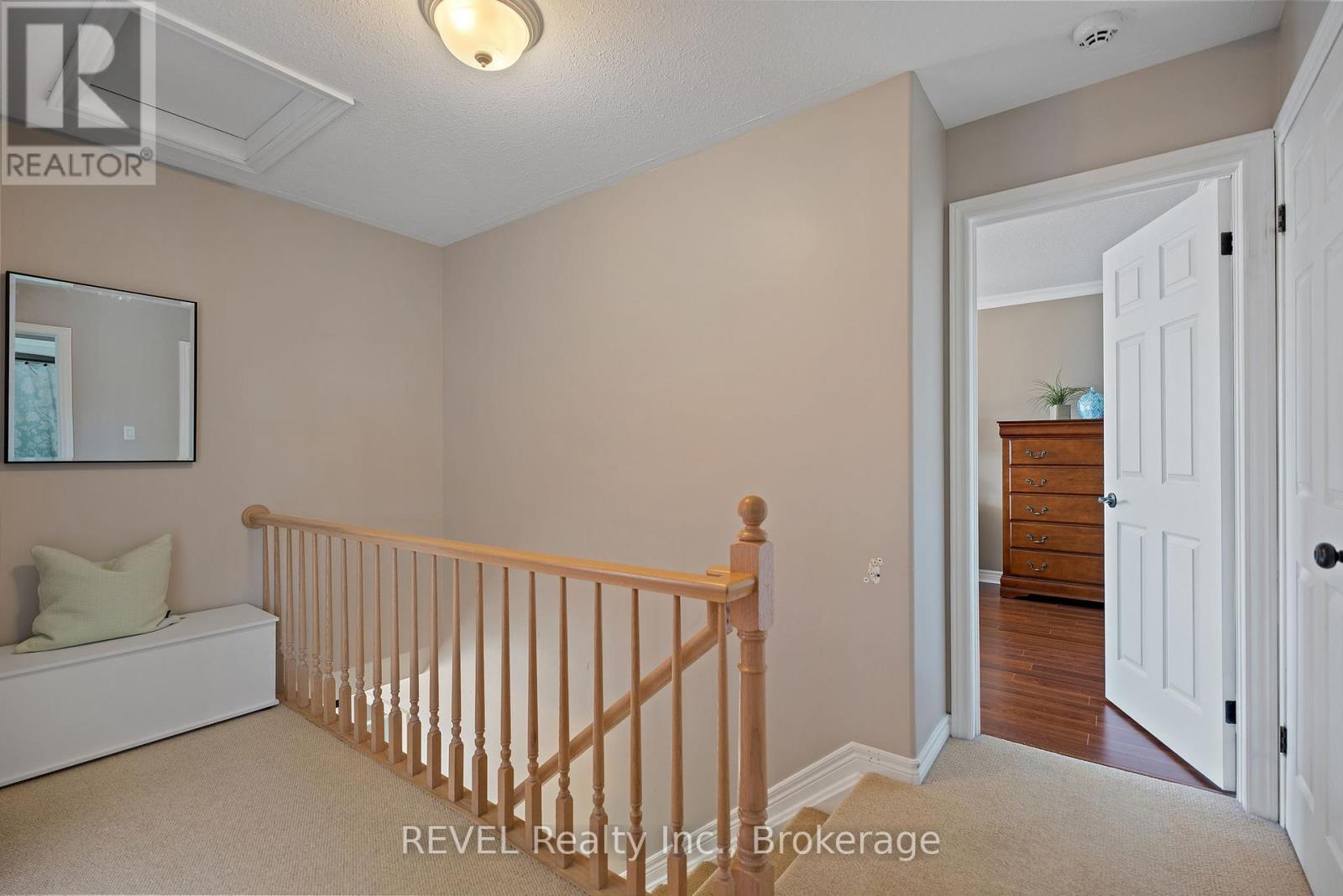 4491 Dawn Crescent, Niagara Falls (Ascot), Ontario  L2H 3H9 - Photo 21 - X12438943