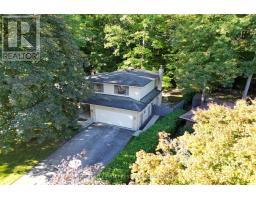 15 ROCKFORD CRESCENT, London South, Ontario
