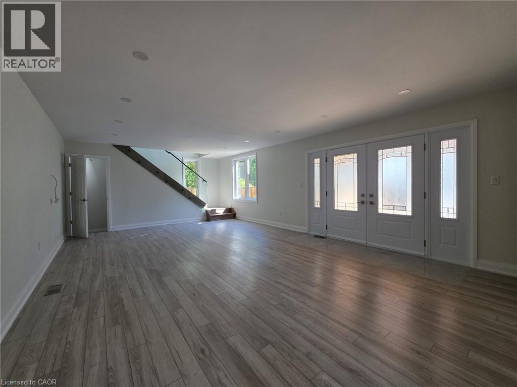 198 Victoria Street Unit# B, Waterdown, Ontario  L0R 2H0 - Photo 3 - 40775417