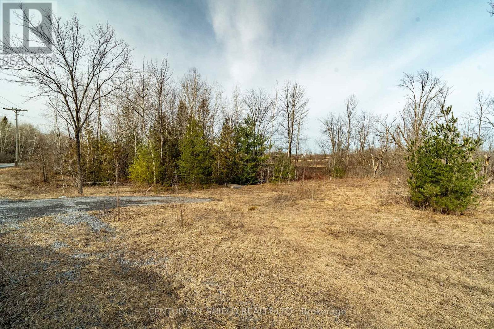 000 Quail Road, North Stormont, Ontario  K0C 1V0 - Photo 2 - X12438903