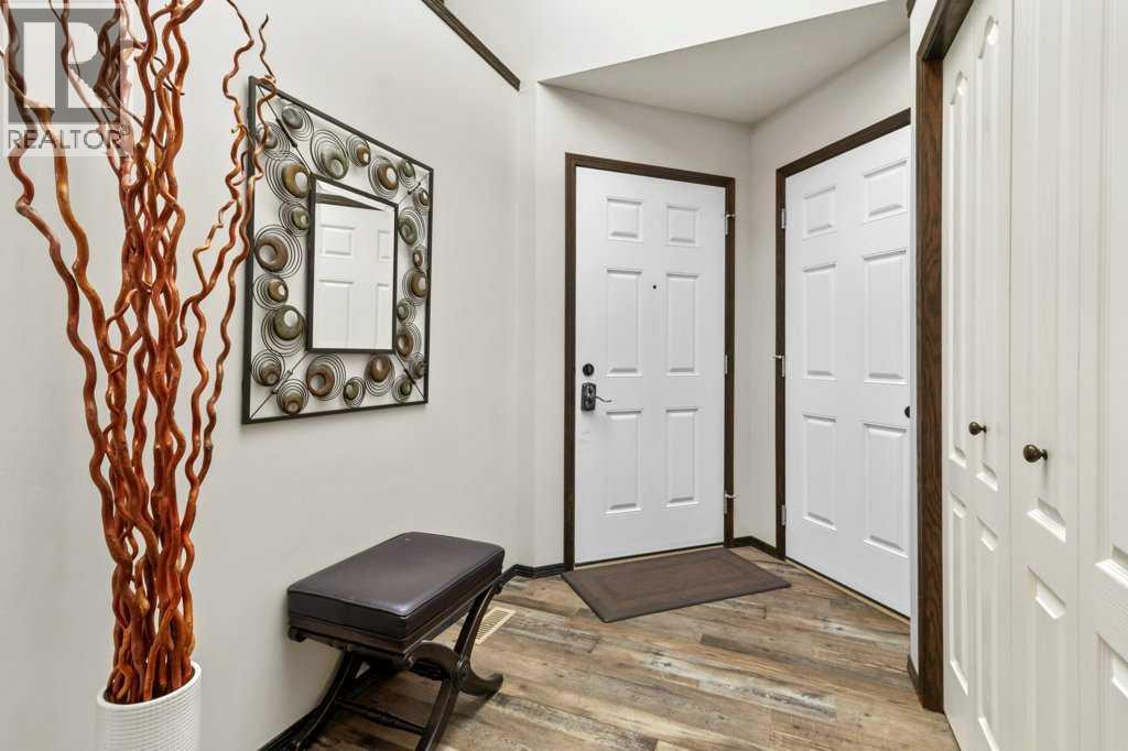 90 Larsen Crescent, Red Deer, Alberta  T4R 0J1 - Photo 4 - A2261323