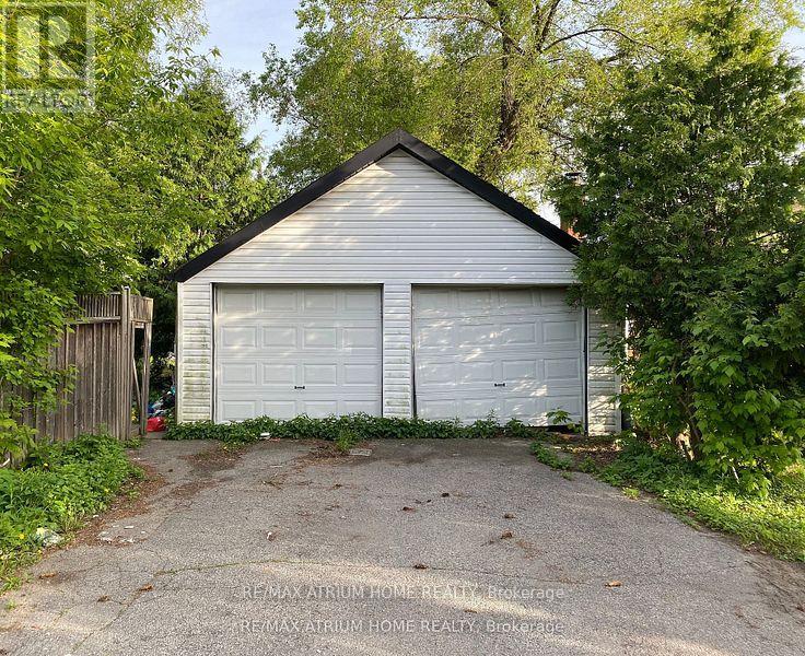28 Kensington Avenue, Toronto, Ontario  M2M 1R6 - Photo 2 - C12438919