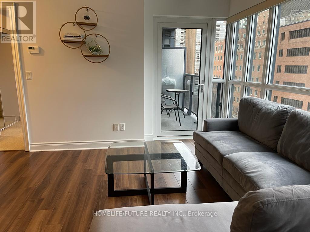 1002 - 28 Ted Rogers Way, Toronto, Ontario  M4Y 2J4 - Photo 2 - C12438938