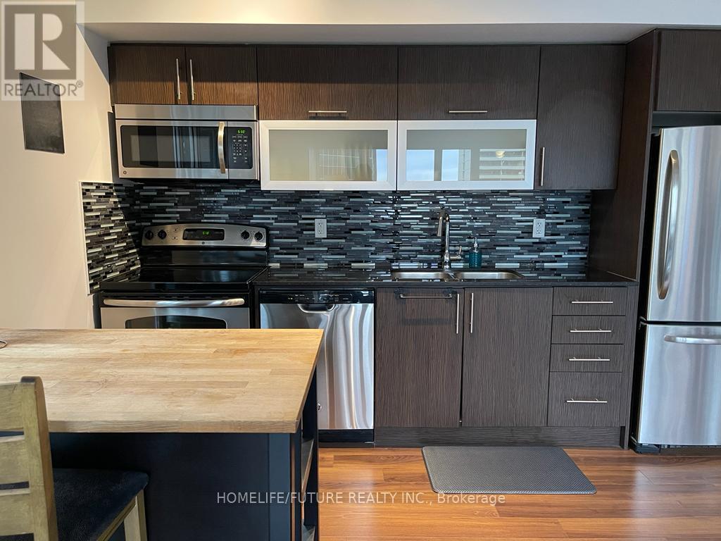 1002 - 28 Ted Rogers Way, Toronto, Ontario  M4Y 2J4 - Photo 3 - C12438938