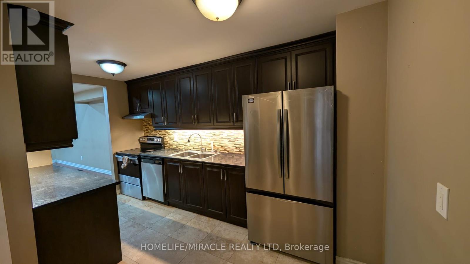107 Jacob Fisher Drive, Toronto, Ontario  M1B 4L9 - Photo 8 - E12438926