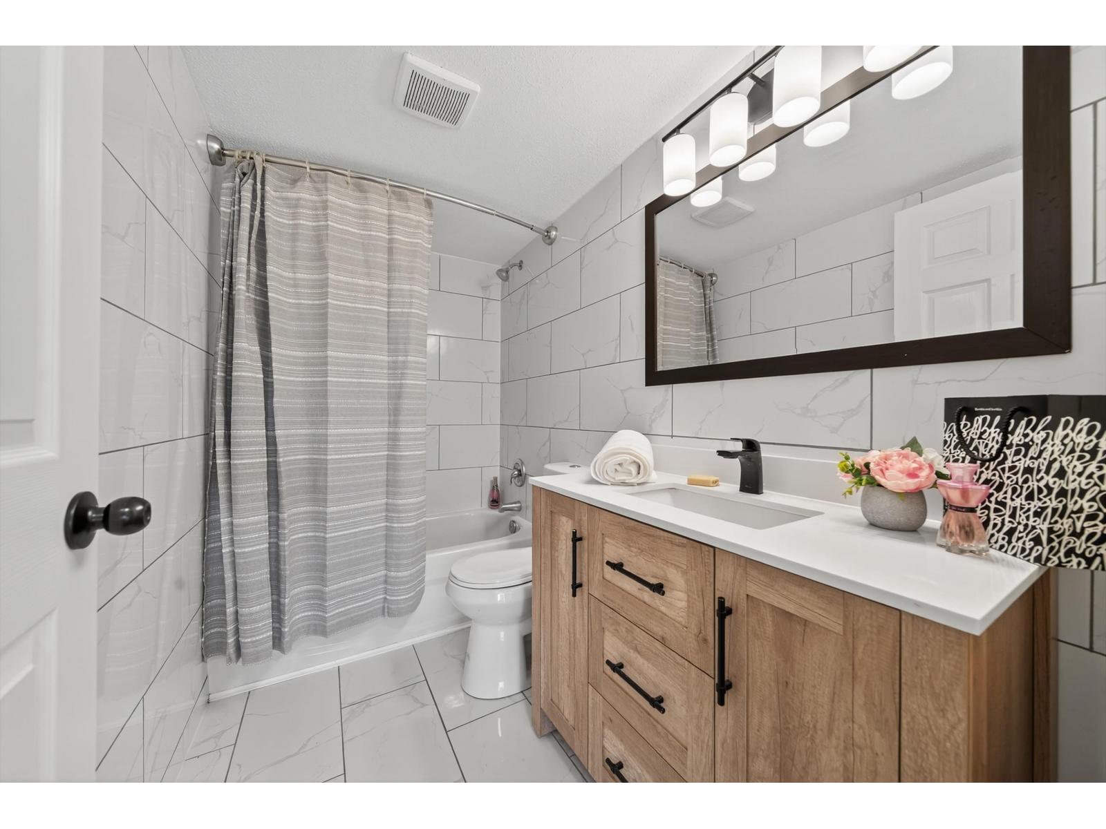 309 2535 Hill-Tout Street, Abbotsford, British Columbia  V2T 2P8 - Photo 11 - R3053910