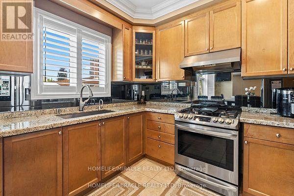 32 Albert Roffey Crescent, Markham, Ontario  L6B 0H1 - Photo 24 - N12438901