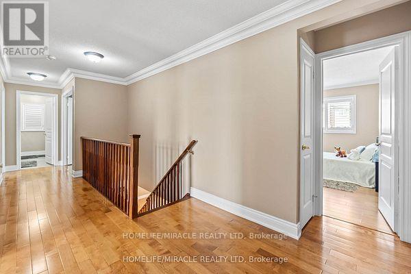 32 Albert Roffey Crescent, Markham, Ontario  L6B 0H1 - Photo 27 - N12438901