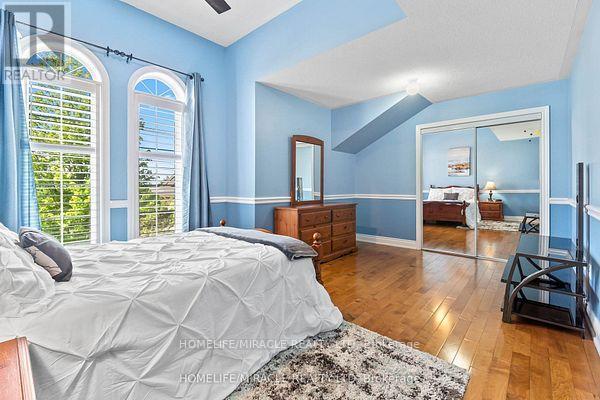 32 Albert Roffey Crescent, Markham, Ontario  L6B 0H1 - Photo 32 - N12438901
