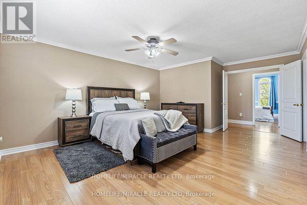 32 Albert Roffey Crescent, Markham, Ontario  L6B 0H1 - Photo 36 - N12438901