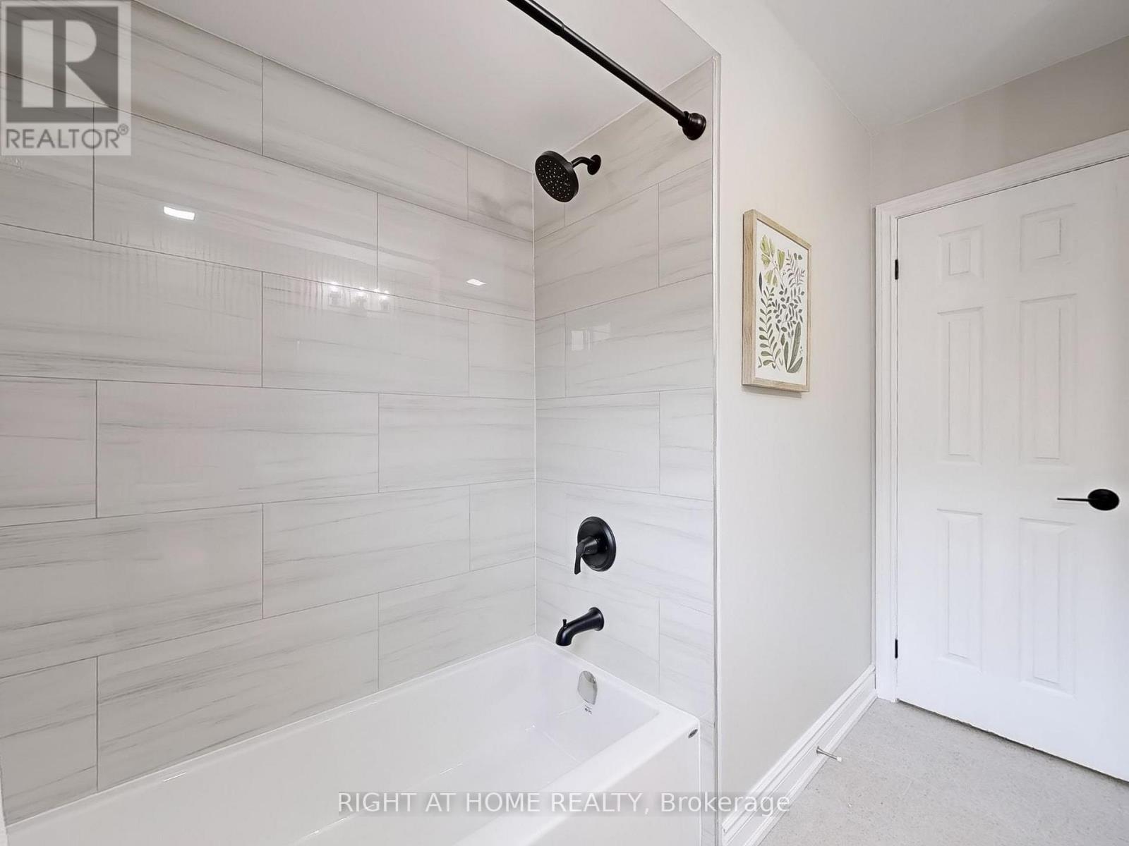 19 Indigo Street, Richmond Hill, Ontario  L4S 1W2 - Photo 24 - N12438913