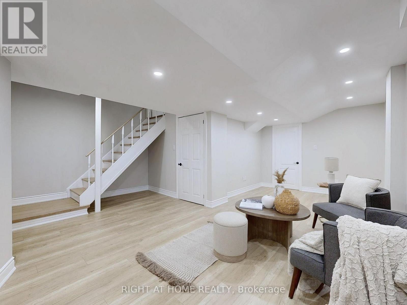 19 Indigo Street, Richmond Hill, Ontario  L4S 1W2 - Photo 26 - N12438913