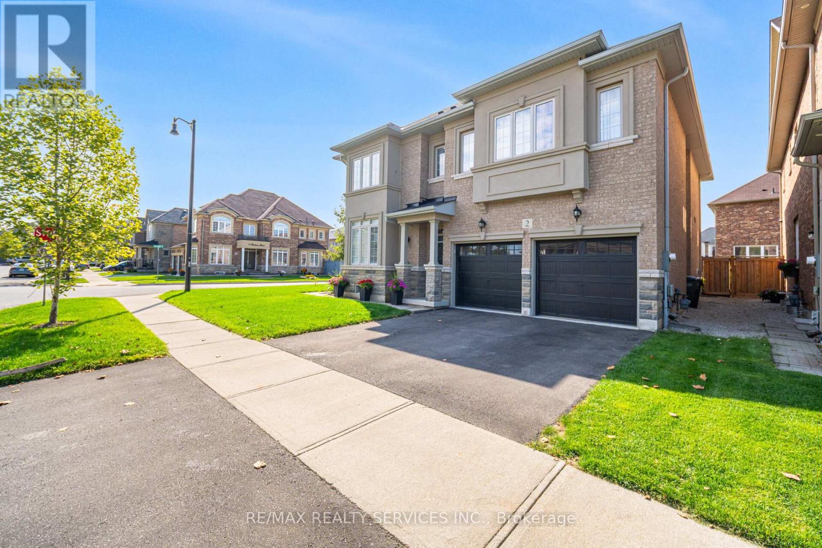 2 Magical Road, Brampton, Ontario  L7A 4R1 - Photo 10 - W12438915