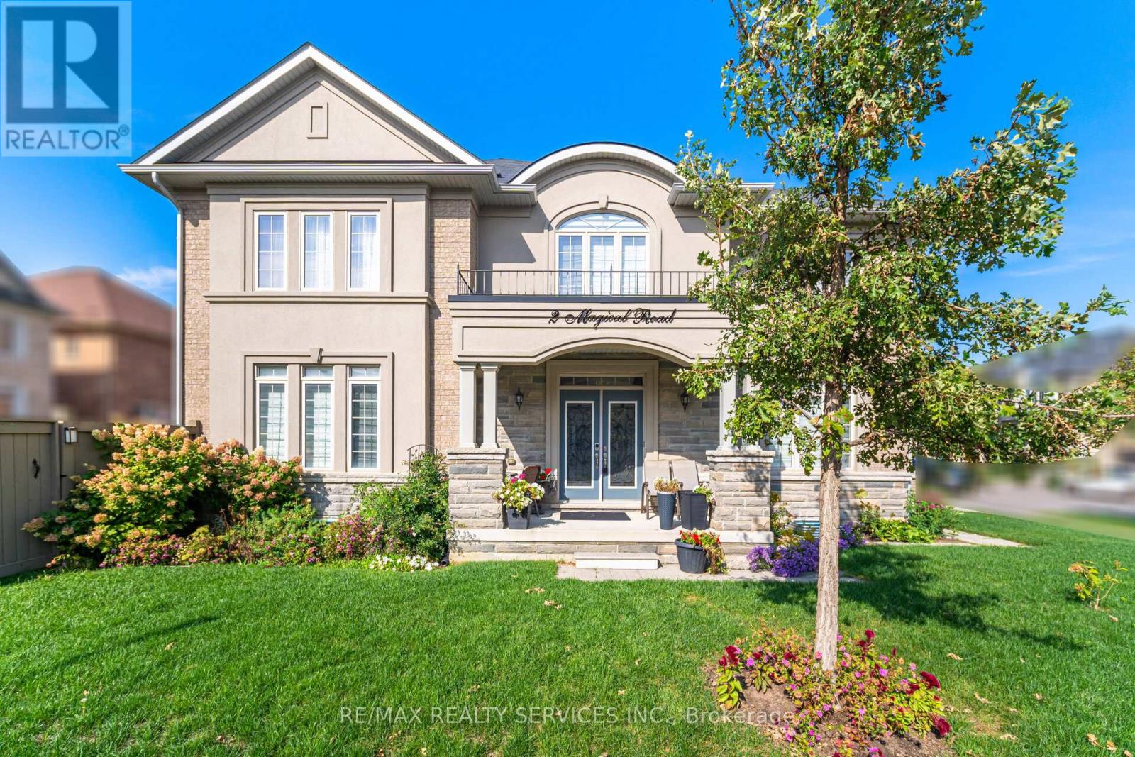 2 Magical Road, Brampton, Ontario  L7A 4R1 - Photo 2 - W12438915