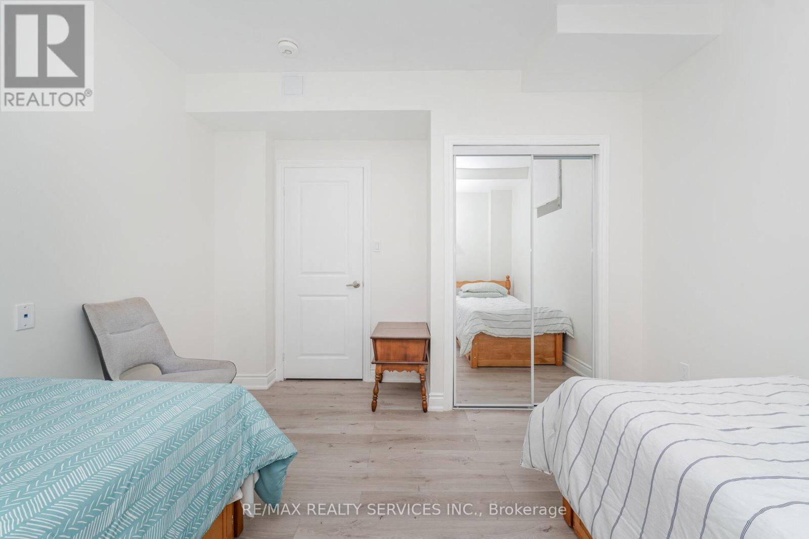 2 Magical Road, Brampton, Ontario  L7A 4R1 - Photo 24 - W12438915