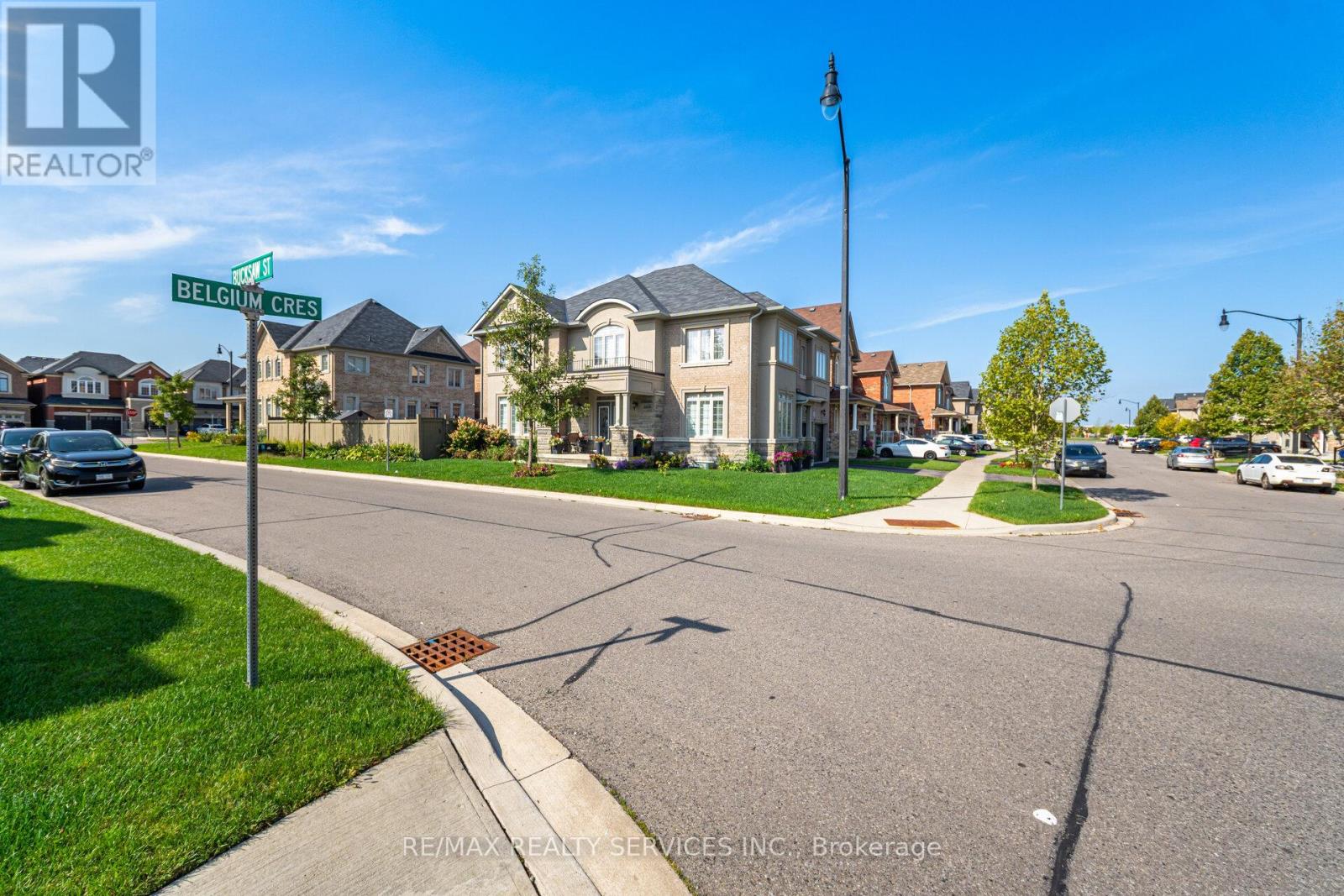2 Magical Road, Brampton, Ontario  L7A 4R1 - Photo 7 - W12438915