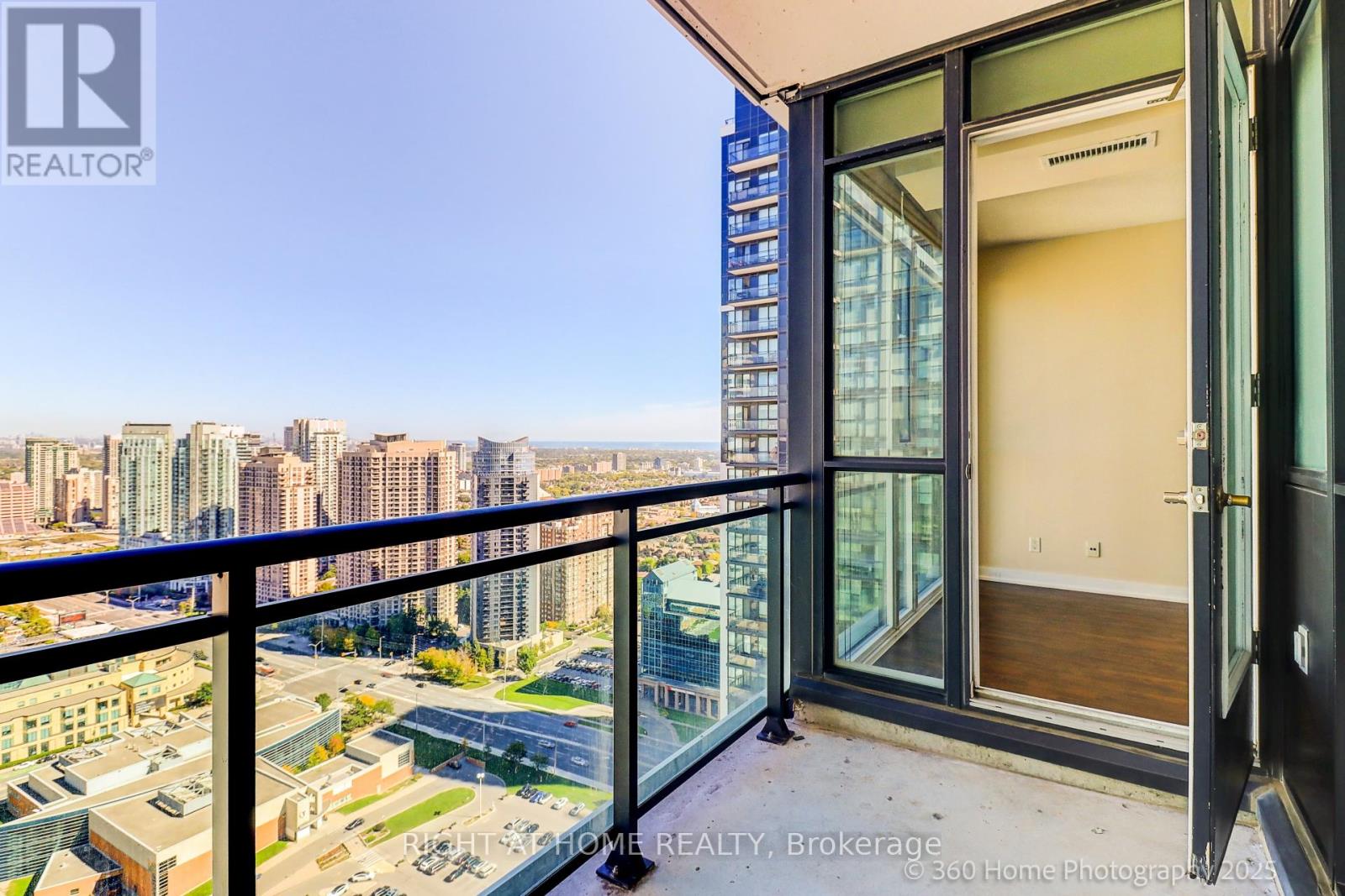 3501 - 4065 Brickstone Mews, Mississauga, Ontario  L5B 0G3 - Photo 14 - W12438925