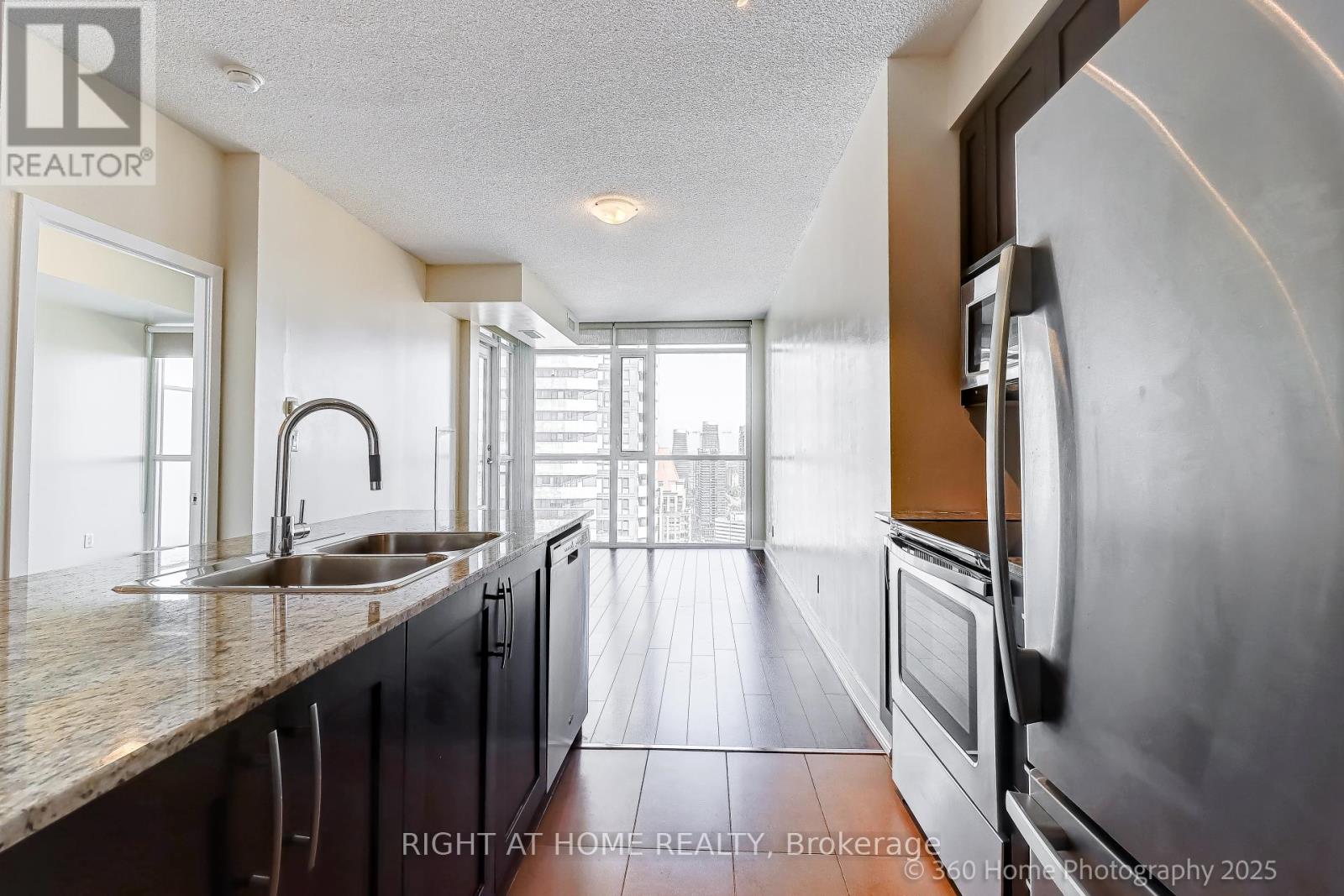 3501 - 4065 Brickstone Mews, Mississauga, Ontario  L5B 0G3 - Photo 7 - W12438925