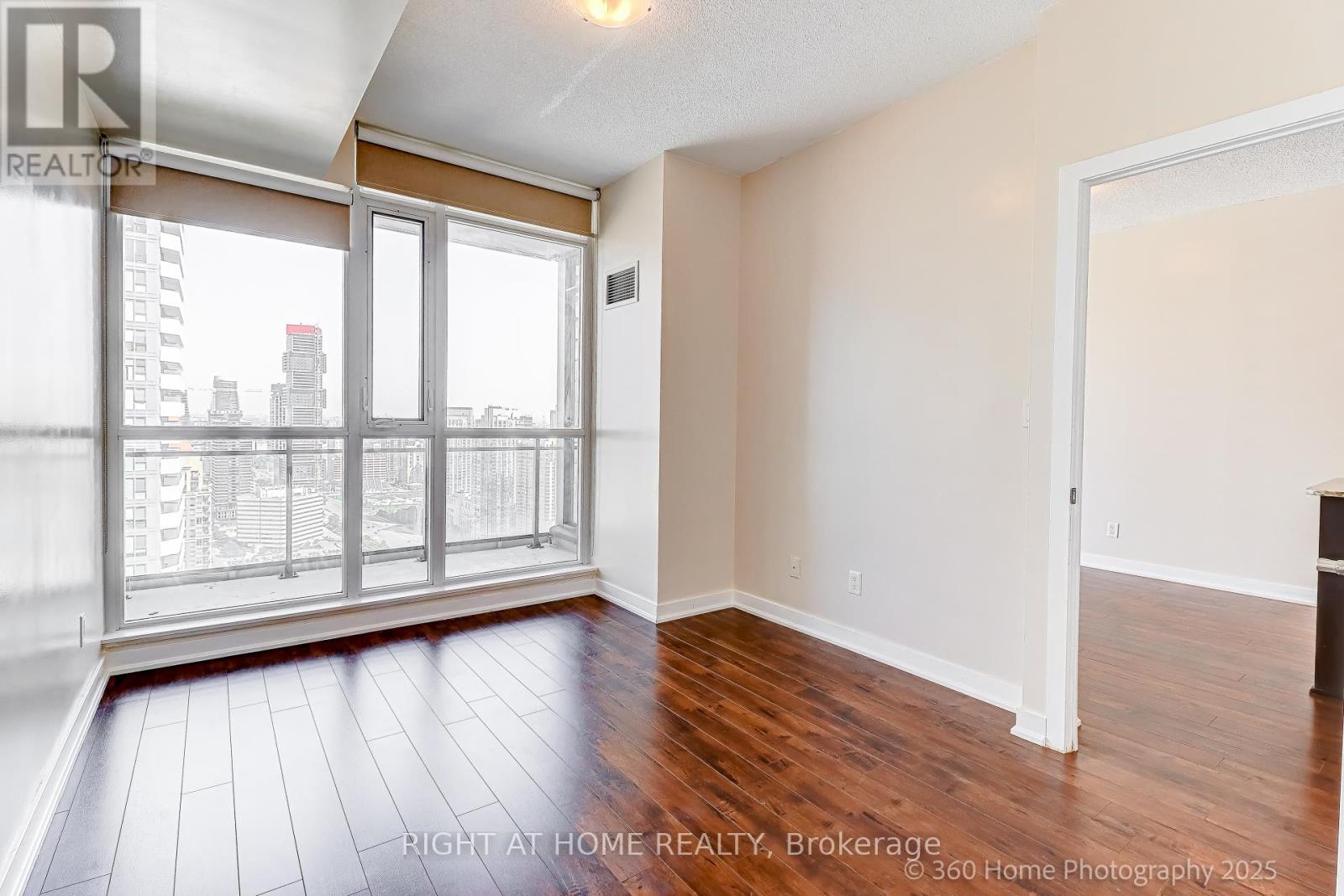 3501 - 4065 Brickstone Mews, Mississauga, Ontario  L5B 0G3 - Photo 9 - W12438925
