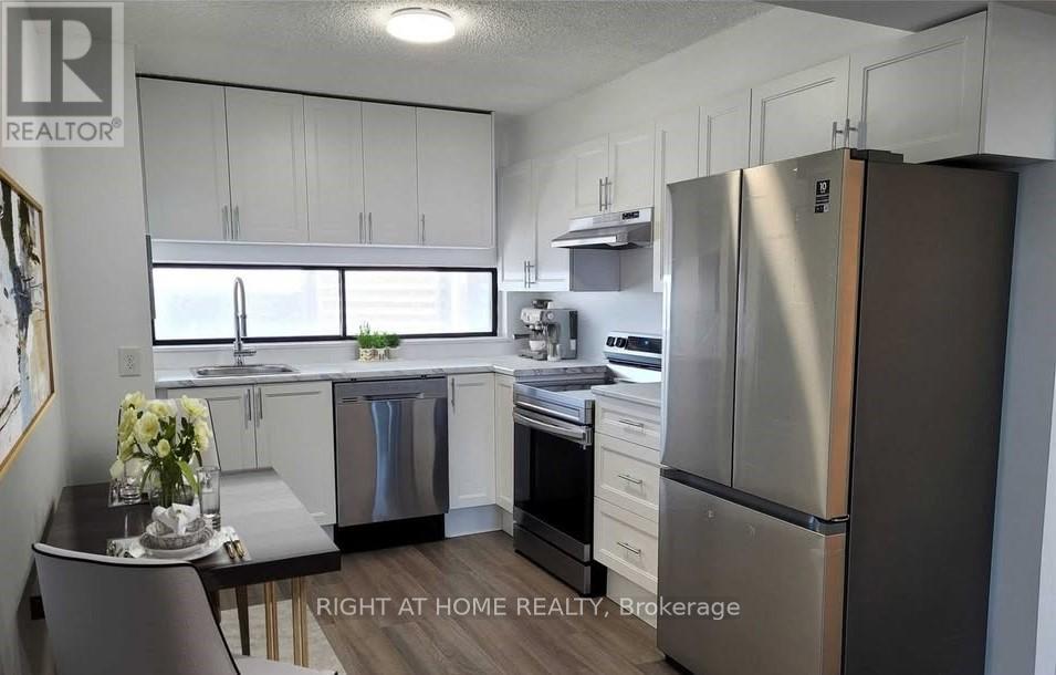 713 - 4673 JANE STREET, Toronto, Ontario