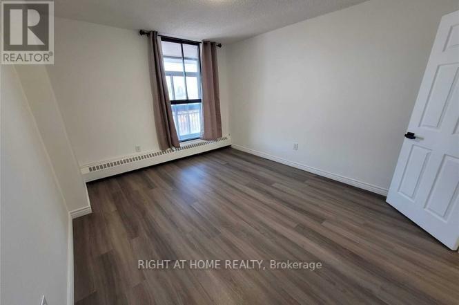 713 - 4673 Jane Street, Toronto, Ontario  M3N 2L1 - Photo 3 - W12438935