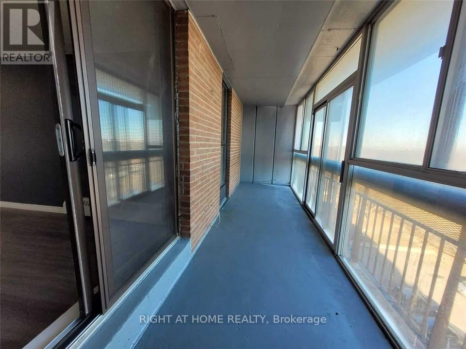 713 - 4673 Jane Street, Toronto, Ontario  M3N 2L1 - Photo 6 - W12438935