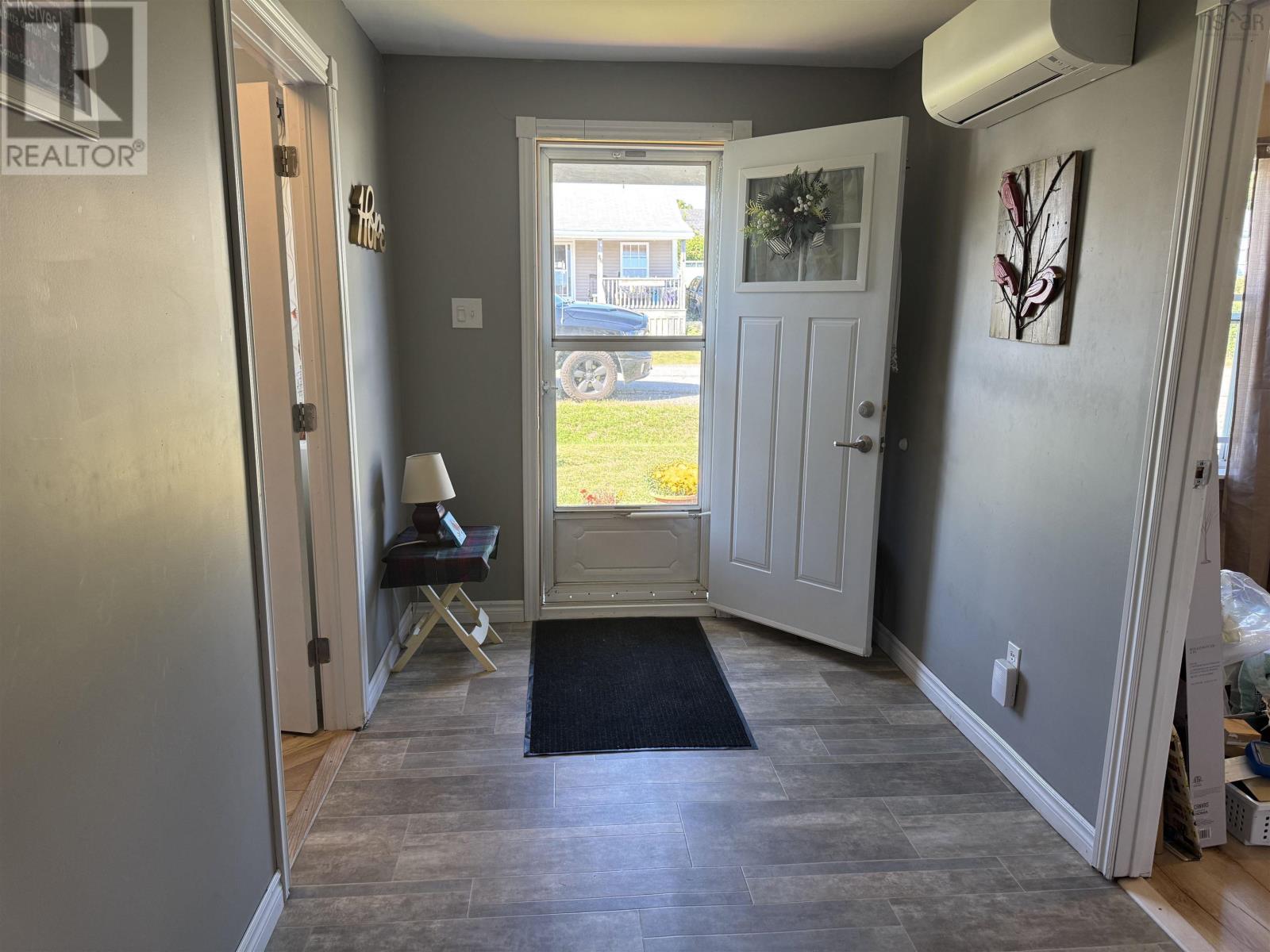 87 Chestnut Street, Pictou, Nova Scotia  B0K 1H0 - Photo 4 - 202522557