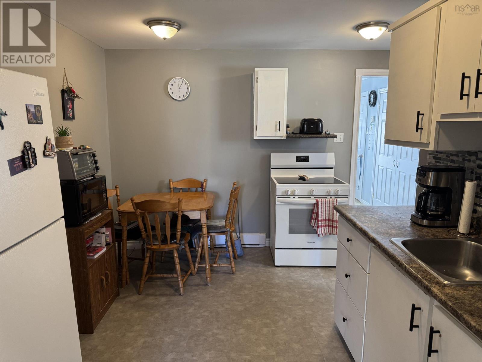 87 Chestnut Street, Pictou, Nova Scotia  B0K 1H0 - Photo 7 - 202522557