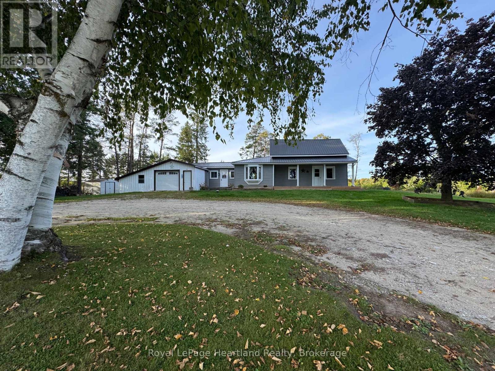 341149 Grey Rd 28, West Grey, Ontario  N4N 3B9 - Photo 2 - X12438958