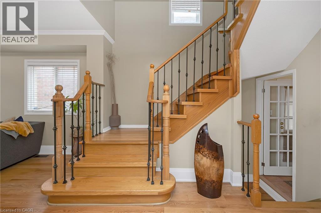 1210 Sandpiper Road, Oakville, Ontario  L6M 3S3 - Photo 10 - 40773212