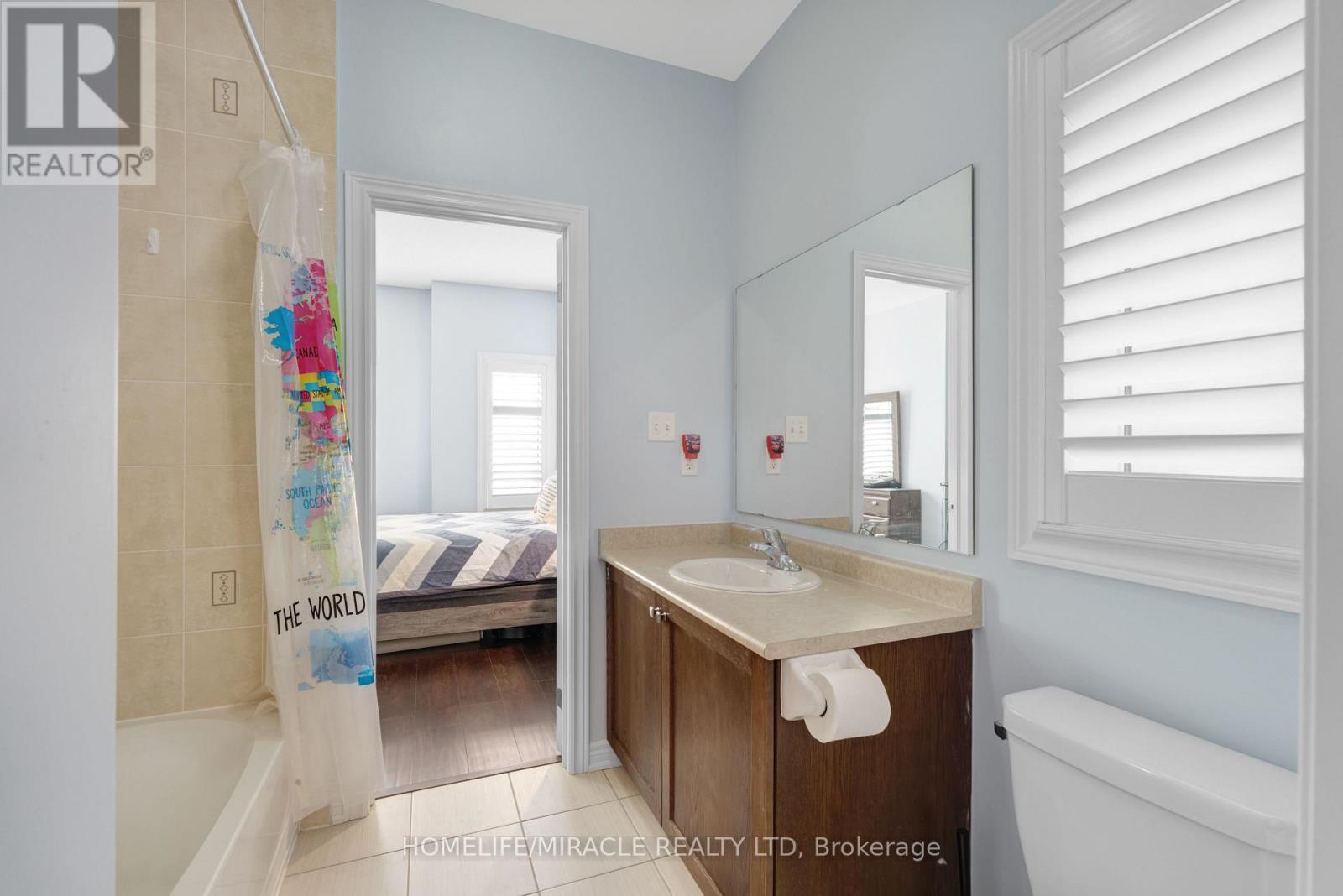 26 Fitzgibson Street, Brampton, Ontario  L6Y 0H8 - Photo 28 - W12436957
