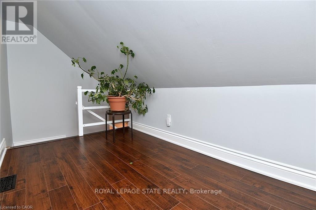 293 Fairfield Avenue, Hamilton (Homeside), Ontario  L8H 5H5 - Photo 26 - X12438900